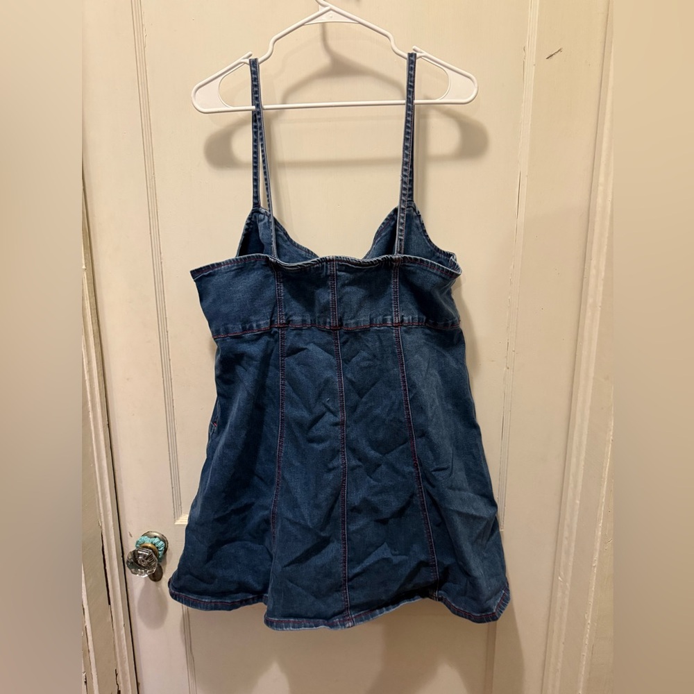 Hot Topic Plus size strawberry Button-Up Women's dress - Picture 5 of 5